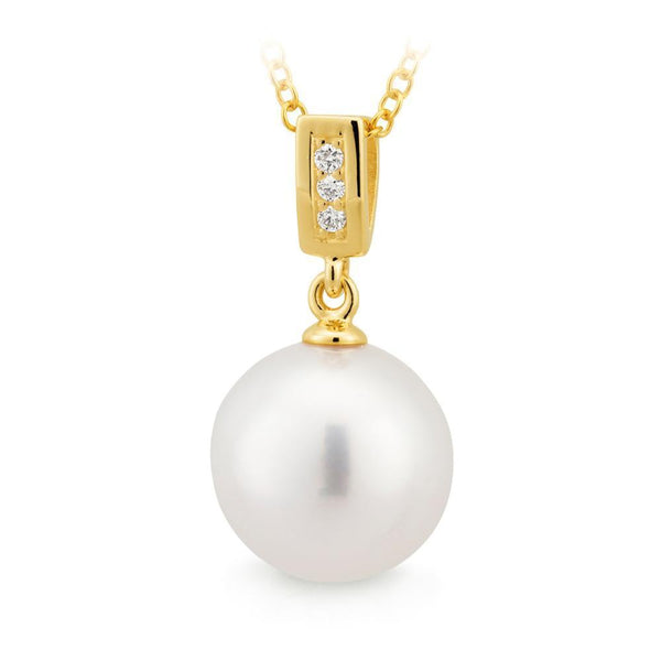 Freshwater Pearl & Diamond Pendant 9ct Yellow Gold