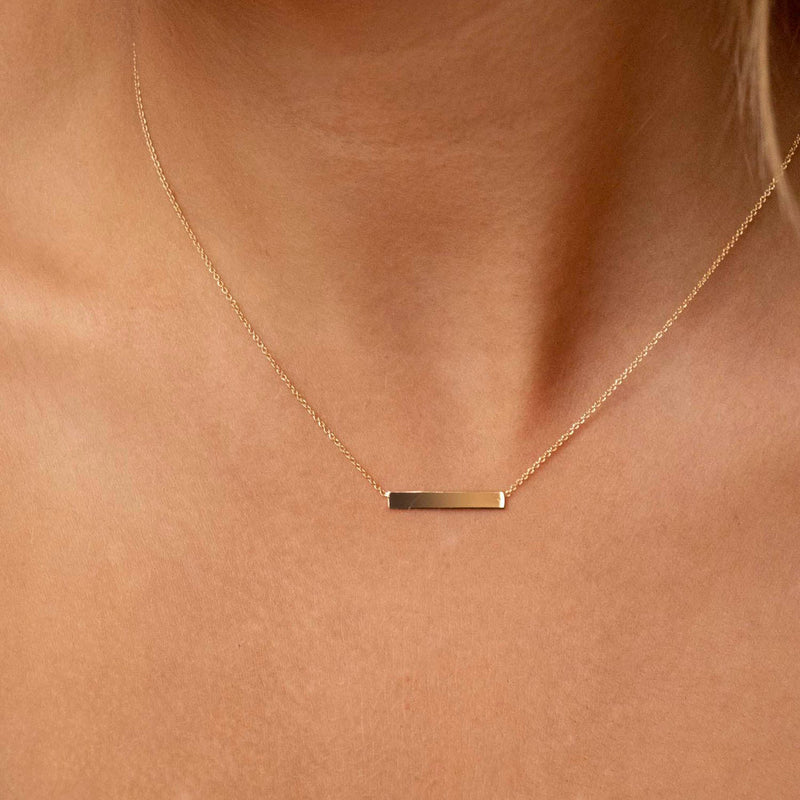 9ct Yellow Gold 22mm x 3mm Horizontal-Bar Adjustable Necklace 41cm-43cm