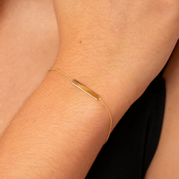 9ct Yellow Gold 3mm x 20mm Horizontal-Bar Adjustable Bracelet 18cm-19cm