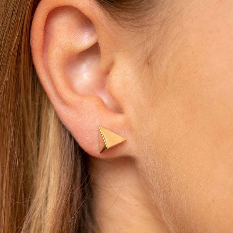 9ct Yellow Gold 10mm x 8.5mm Elongated Pyramid Stud Earrings