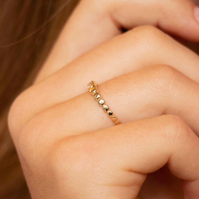 9ct Yellow Gold Graduated-Circles Ring