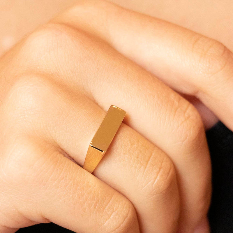 9ct Yellow Gold 16.5mm x 5.5mm Rectangular Signet Ring