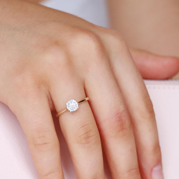 Ring with 0.13ct Diamonds in 9K Yellow Gold