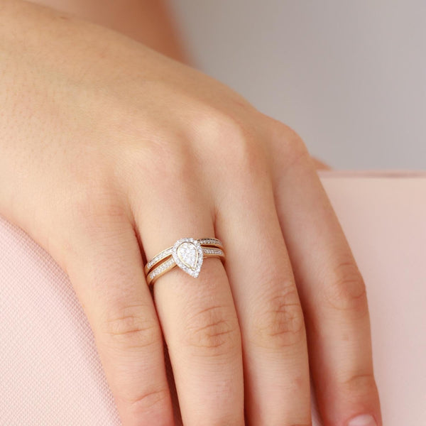 Pear Ring Set With0.35ct Diamond in 9K Yellow Gold