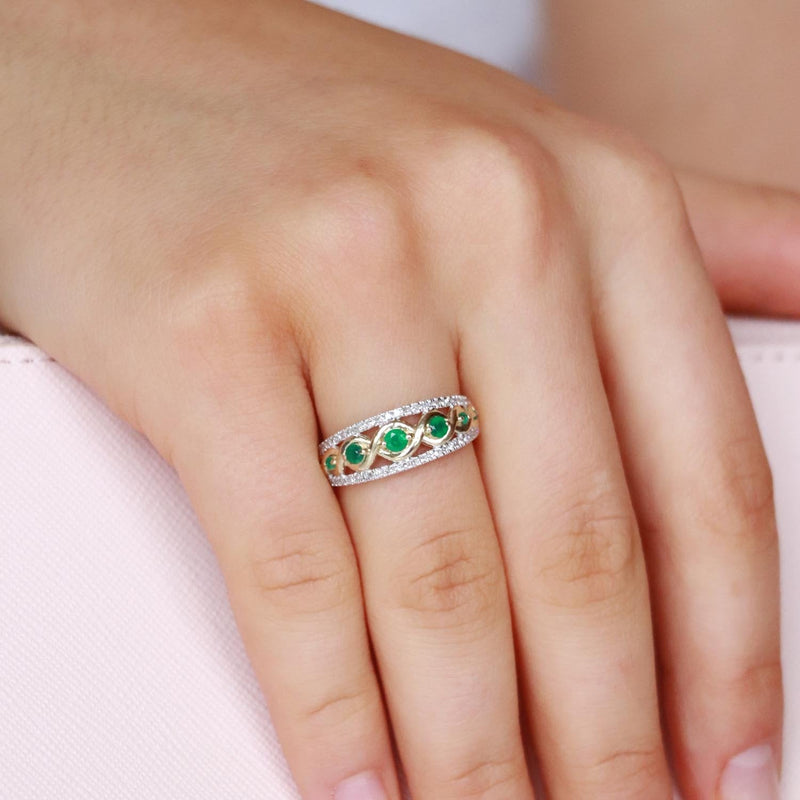 Emerald Ring with 0.2ct Diamonds in 9K Yellow Gold